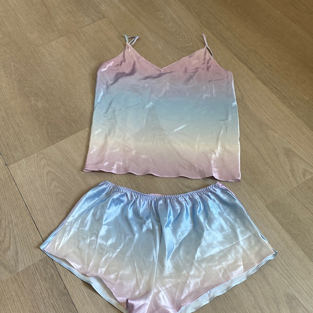 Victoria Secret silk sleep set